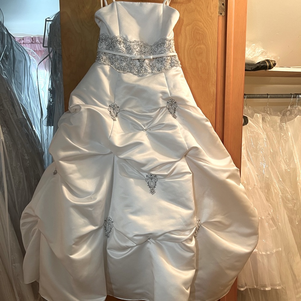 Beautiful girls size 10 white jr. brides gown with silver accents.